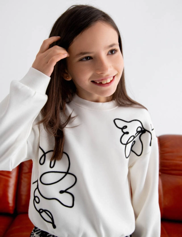 Sudadera bordada Abel y Lula 