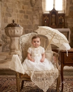 Traje de bautizo con topitos Lilus