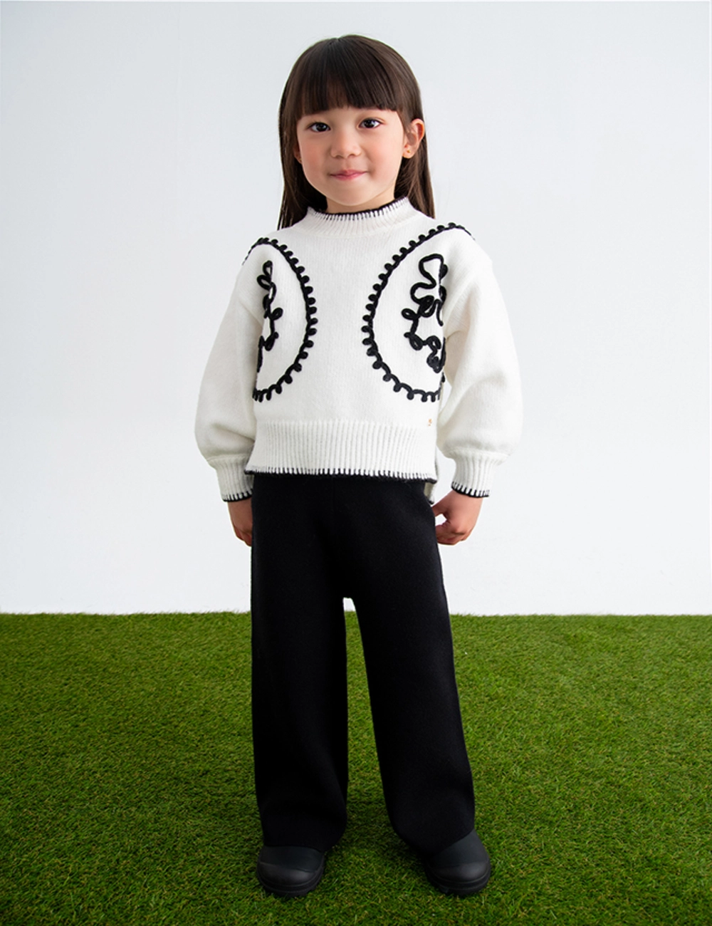 Conjunto niña blanco y negro Abel y Lula 5729
