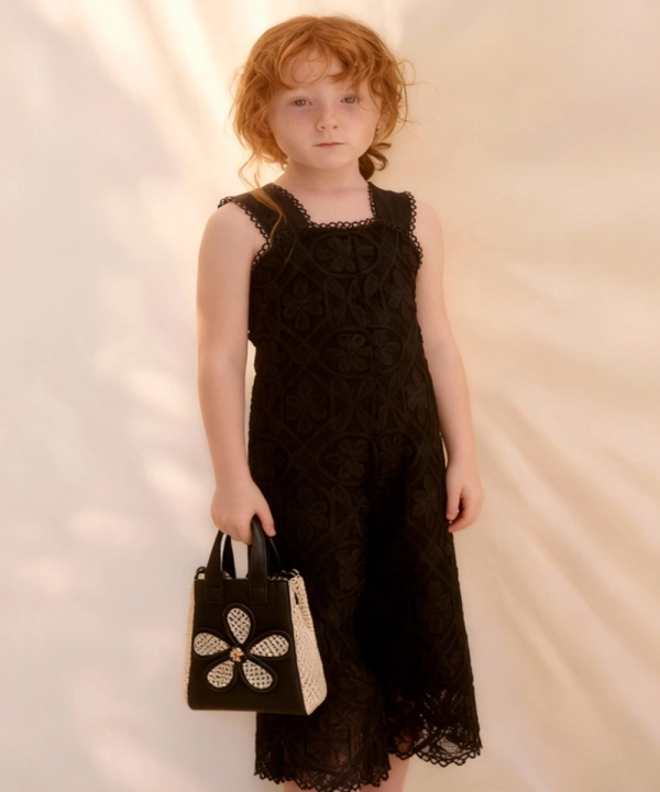 Mono negro ceremonia Abel y Lula 5207