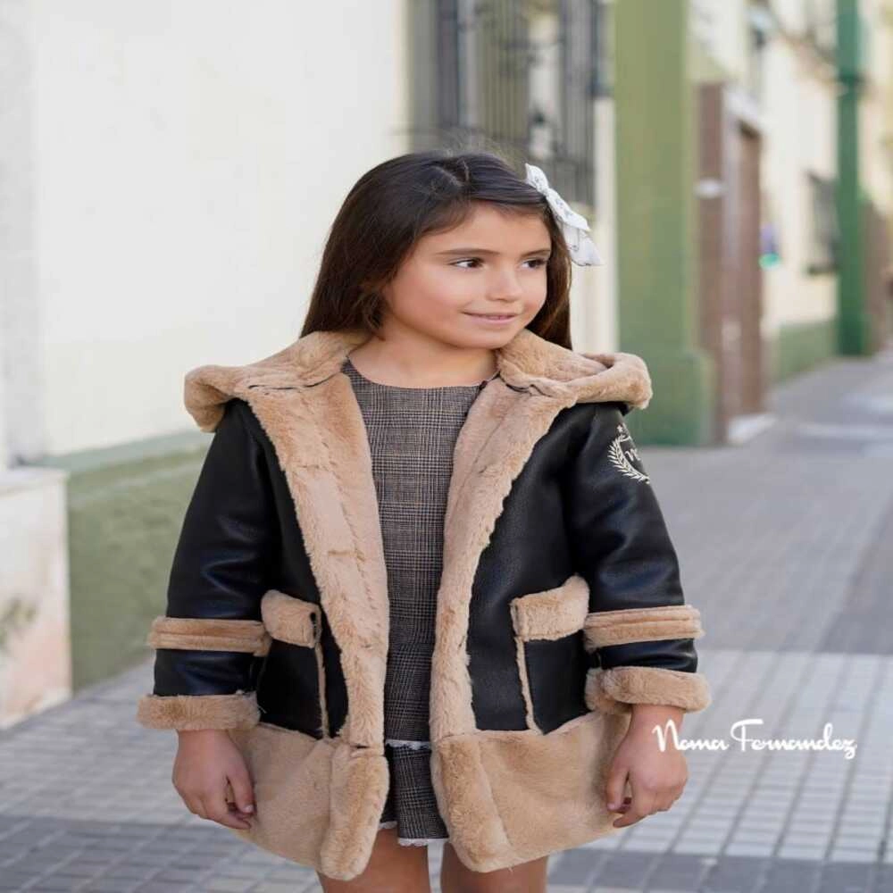 Pelliza larga niña Noma Fernandez 04